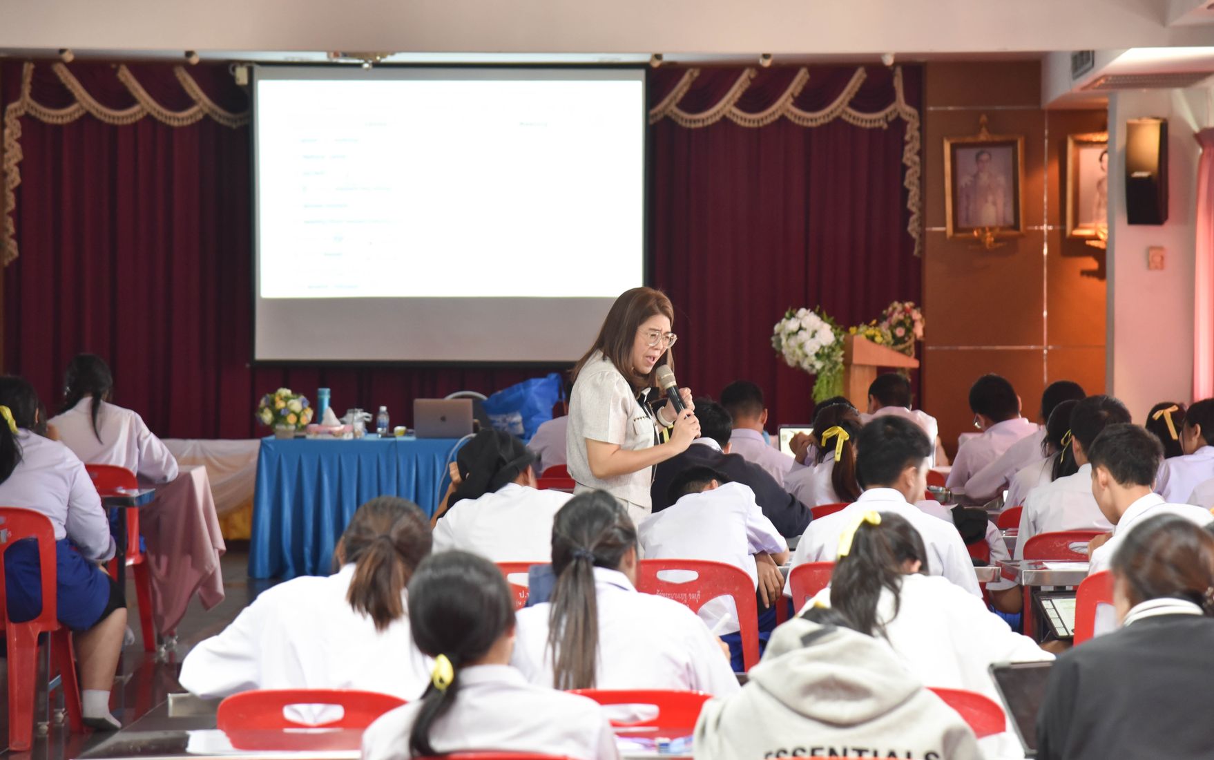 โรงเรียนปรีชานุศาสน์